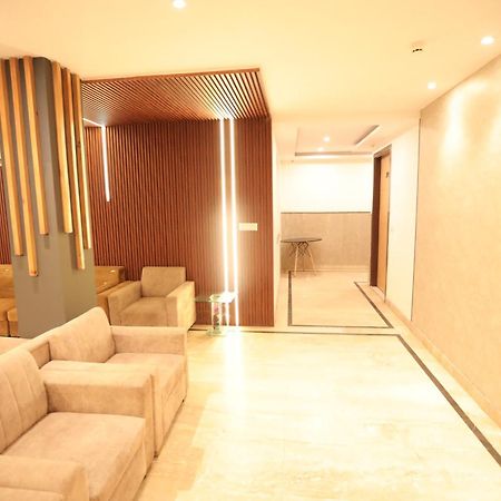 Hotel Del Inn By F9 Hotels - Near Igi Airport Neu-Delhi Exterior foto