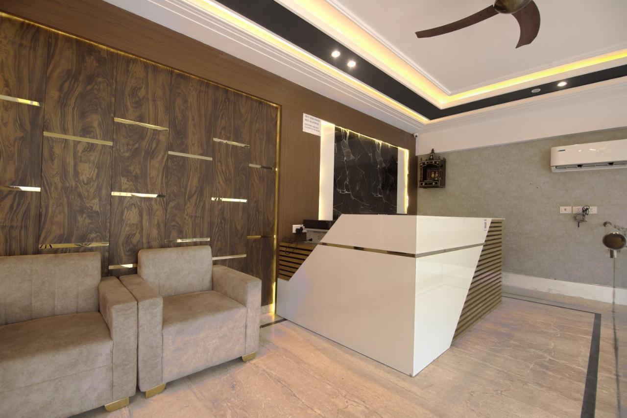 Hotel Del Inn By F9 Hotels - Near Igi Airport Neu-Delhi Exterior foto