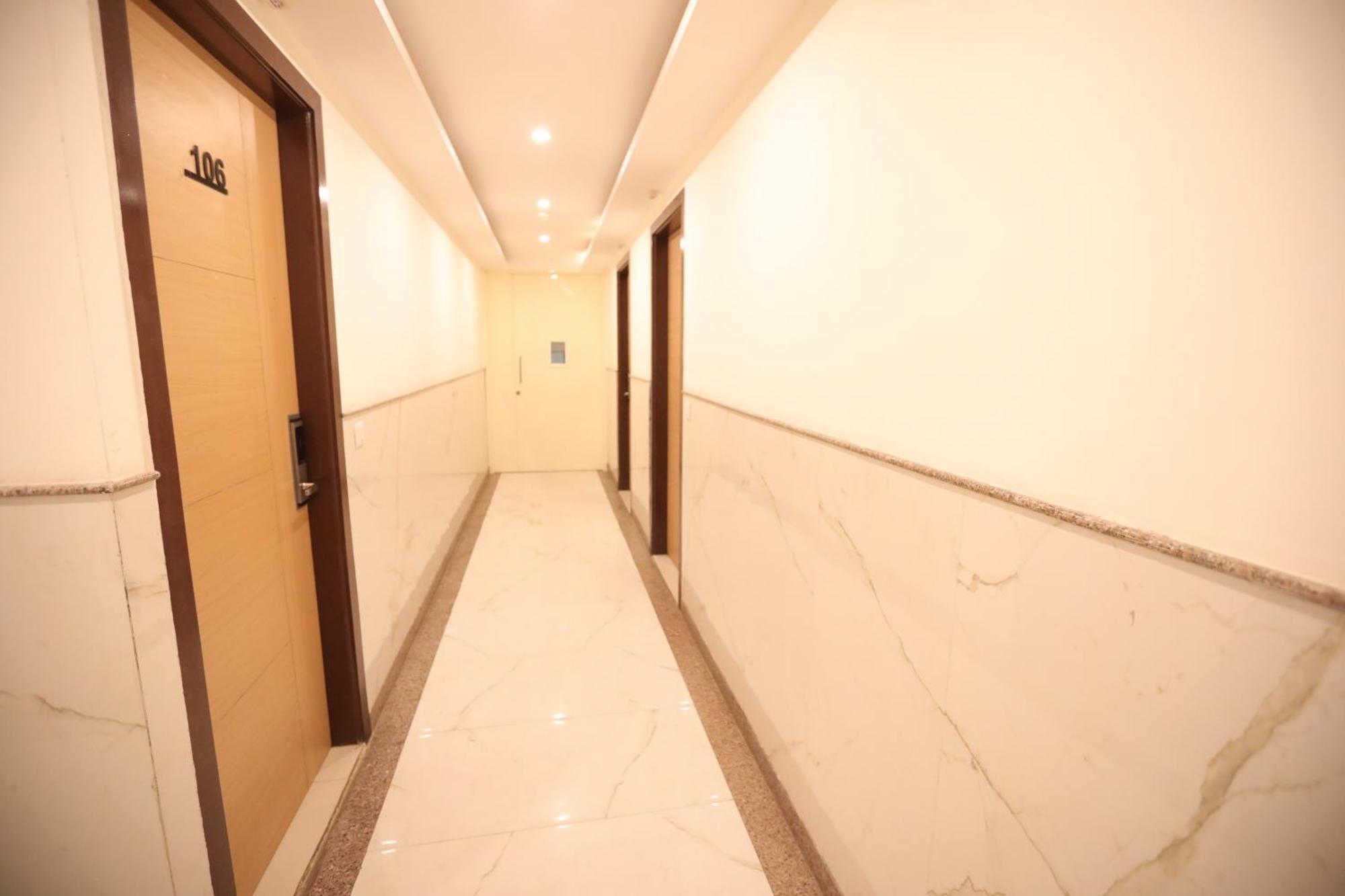 Hotel Del Inn By F9 Hotels - Near Igi Airport Neu-Delhi Exterior foto