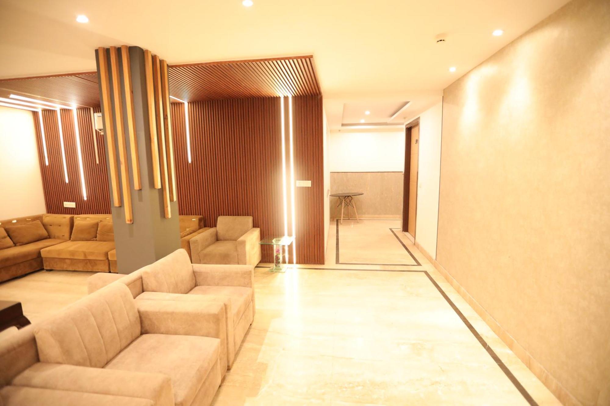 Hotel Del Inn By F9 Hotels - Near Igi Airport Neu-Delhi Exterior foto